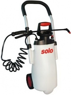 Vozíkový postrekovač SOLO 453