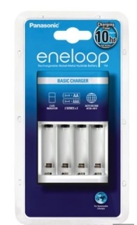 Nabíjačka AA/AAA batérií Eneloop