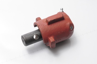 Ložisková jednotka krátka s čápom